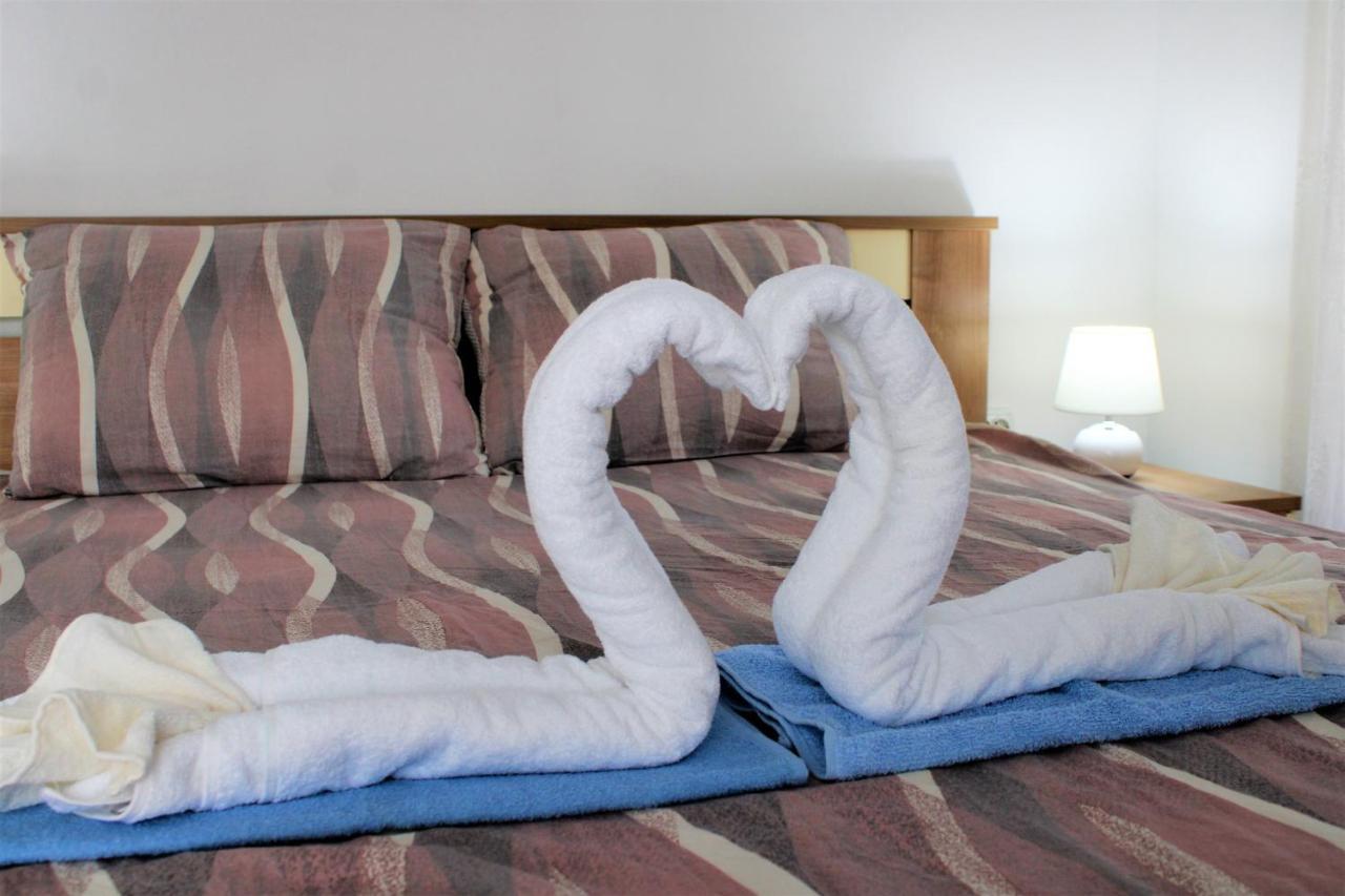Apartman Swans Otočac Esterno foto