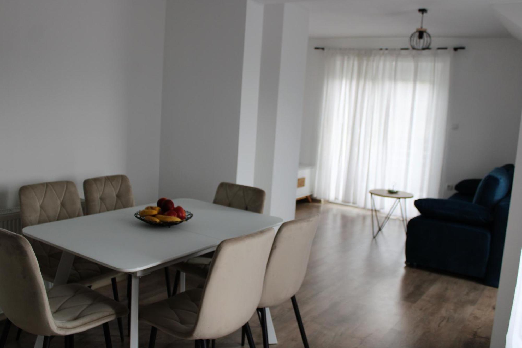 Apartman Swans Otočac Esterno foto