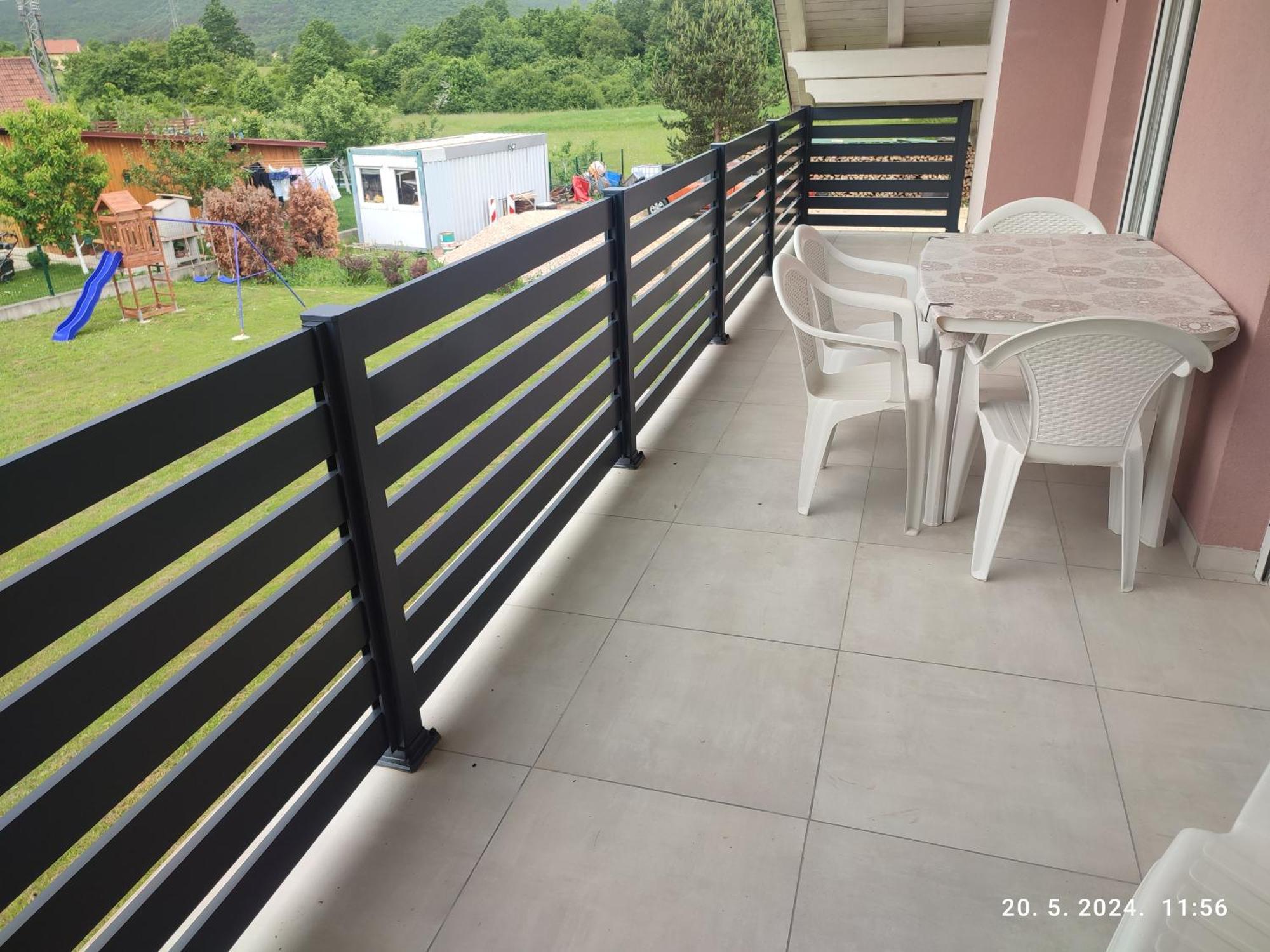 Apartman Swans Otočac Esterno foto